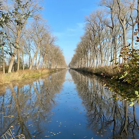 Next Do Holiday home Bruges